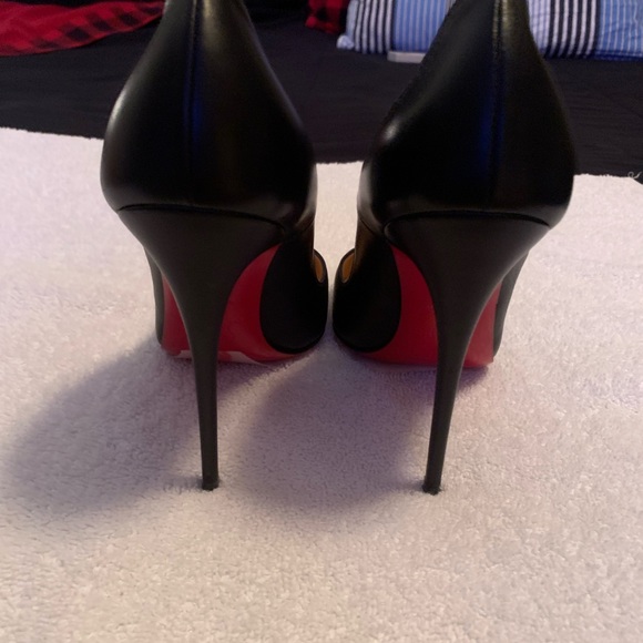 Official red bottoms - Picture 3 of 11